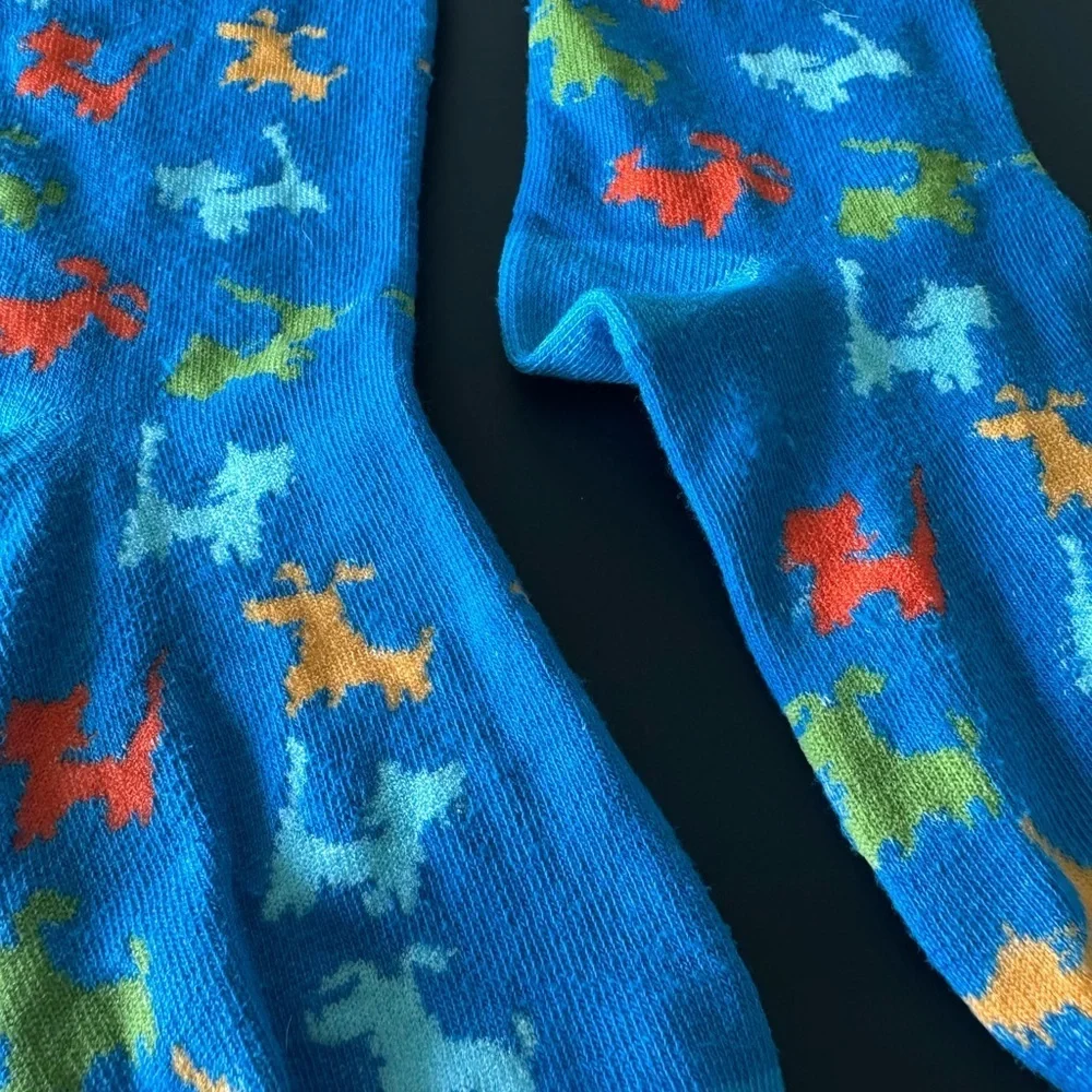 Retro Blue Dog Print Socks – Y2K Colorful Puppy Pattern